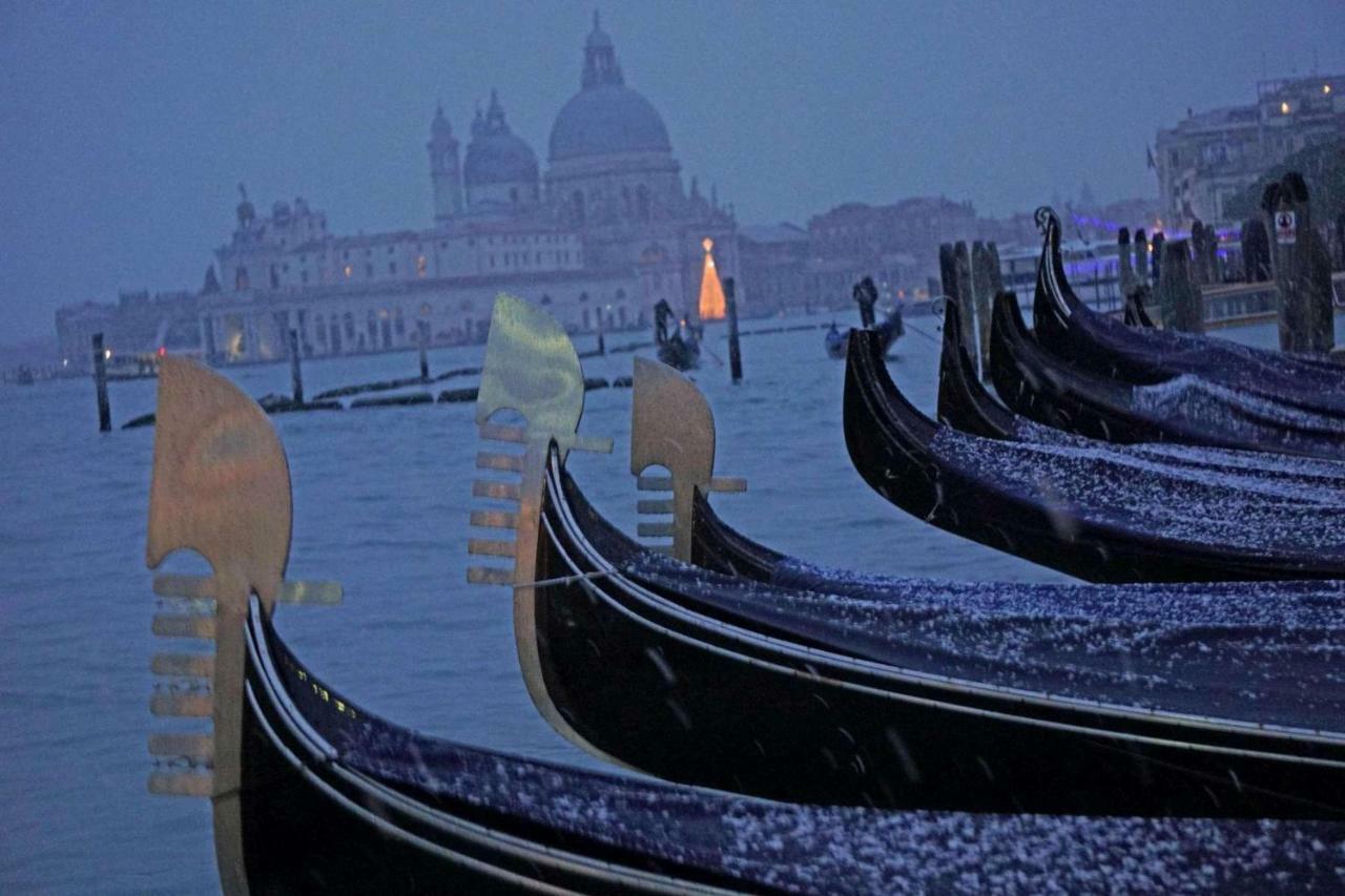 Ca Lezze Bell'Appartamento Nel Cuore Di Venezia المظهر الخارجي الصورة